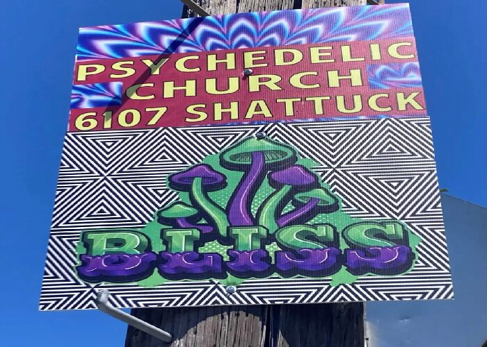 join-the-revolution:-why-the-ritual-church-is-the-fastest-growing-psychedelic-church-in-oakland